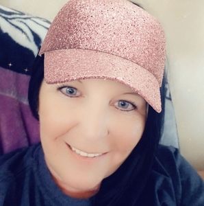 Meet your Posher, Pam